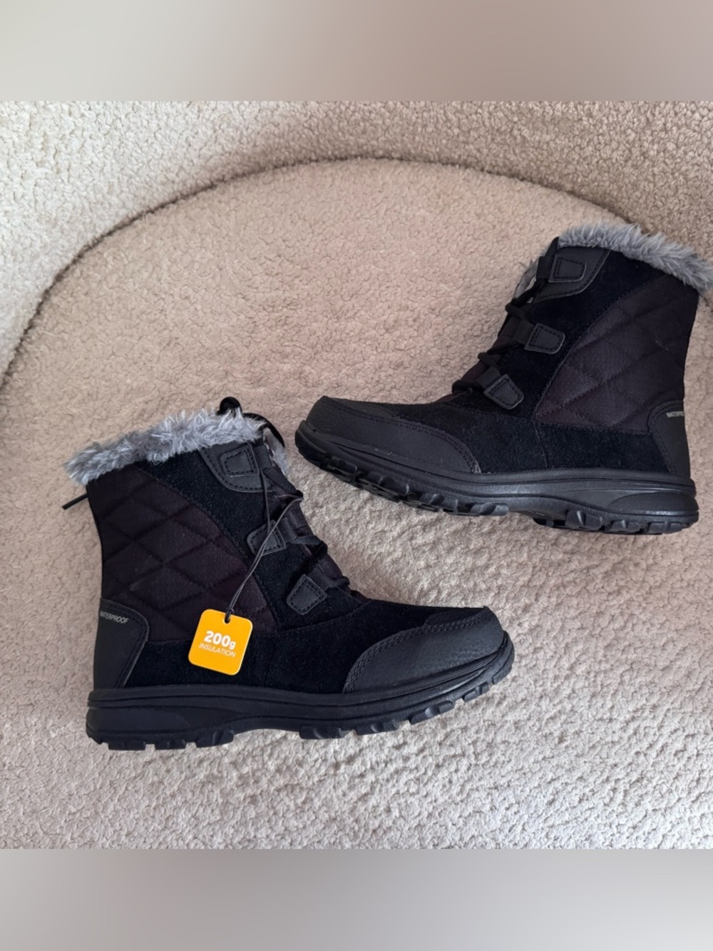 Columbia Ice Maiden Shorty Waterproof Snow Boots Women’s 5.5 Black Fur Trim New